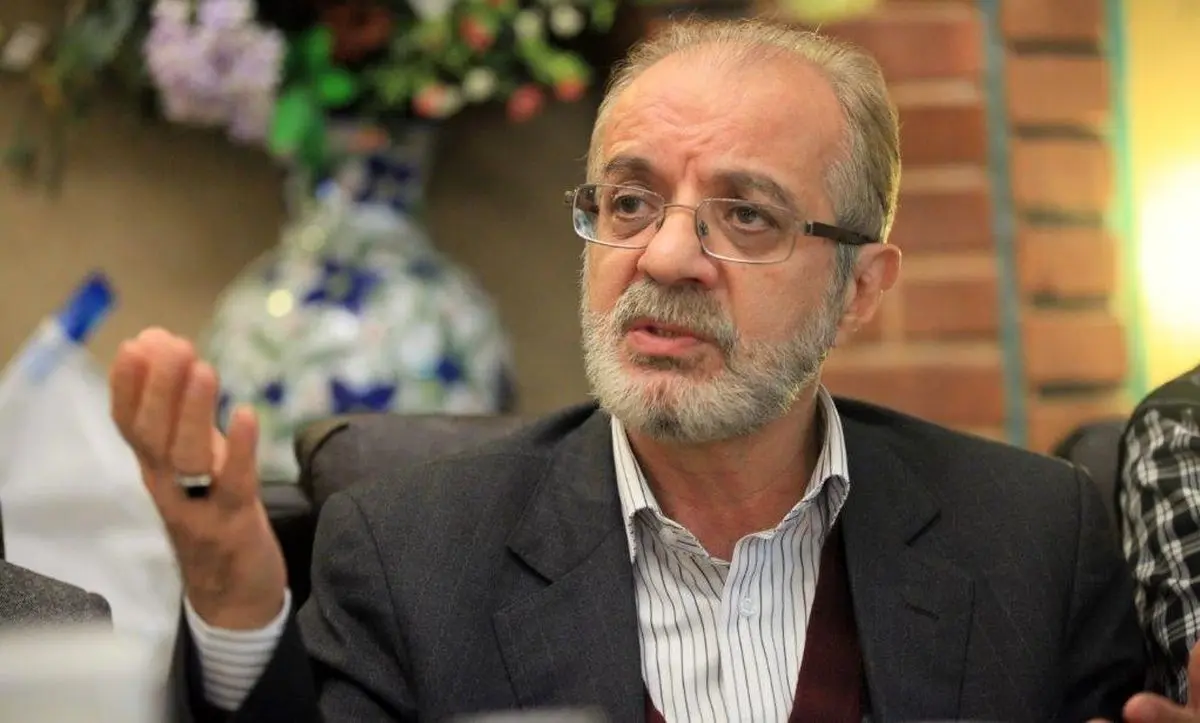 از قضا سرکنگبین صفرا فزود