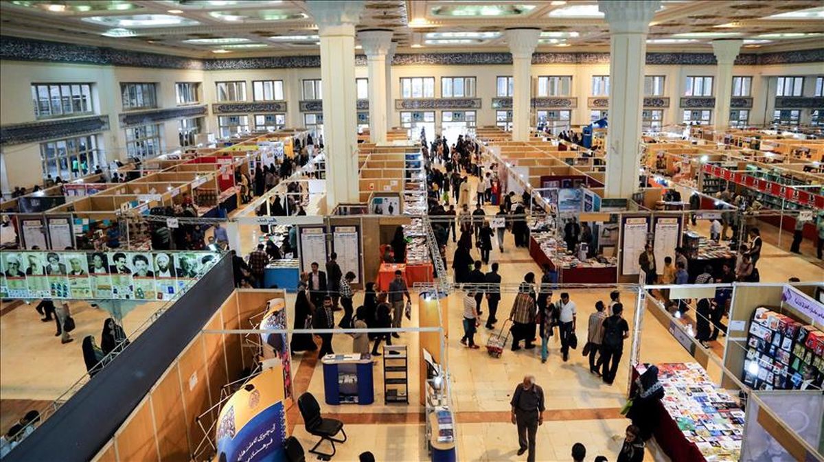 غربالگری مادر و کودک در نمایشگاه بین‌المللی کتاب تهران
