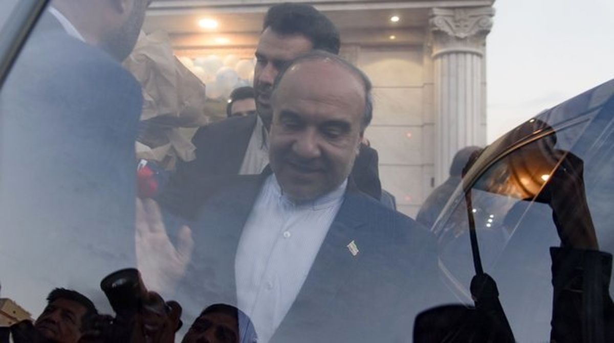 تلاش وزیر ورزش برای رهایی از استیضاح!