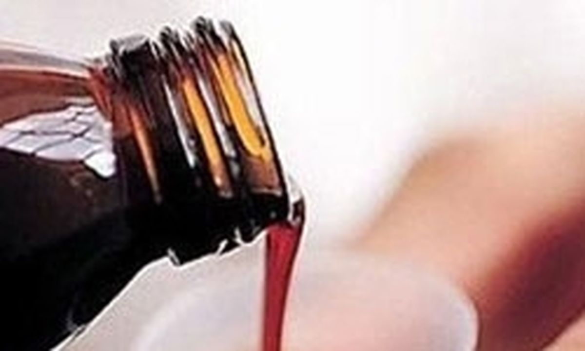 شربت تریاک نرسید؛ معتادان سُرب می‌خورند +سند 