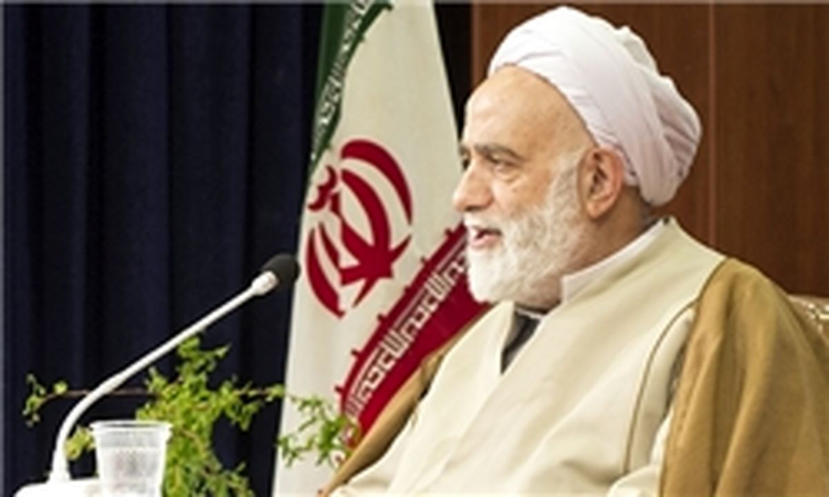 انتظار فرج امام زمان(عج) باید همراه با عمل باشد