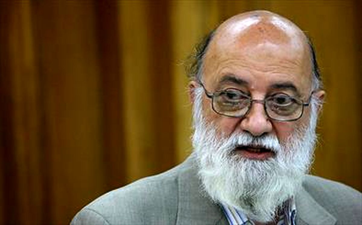 بحث اخراج راستگو از شورای شهر مطرح نیست