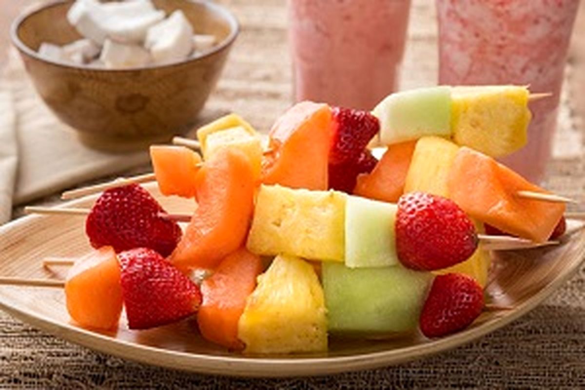 چرا در ماه رمضان با مصرف میوه دچار نفخ شکم می شویم؟ 