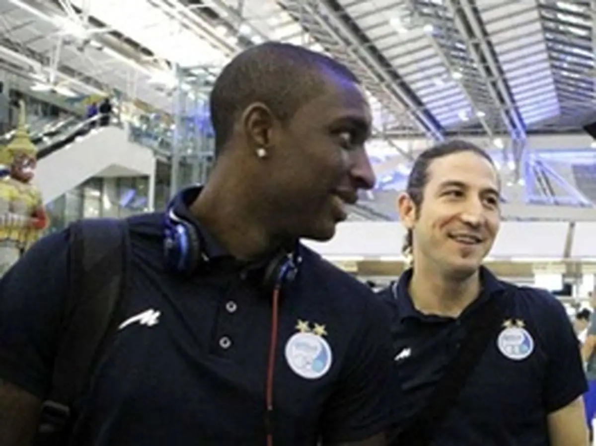 جی لوئید ساموئل در آستانه شکایت از استقلال