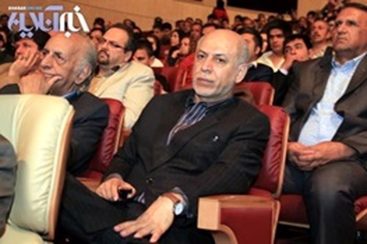 منتقمی:با جدایی ماهینی،پولادی ودایی، دستمان برای جذب بازیکن باز شده