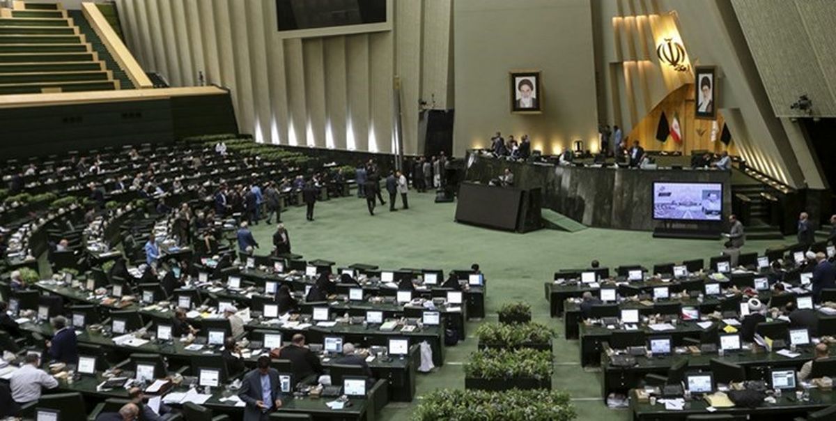 برگزاری مراسم تحلیف رئیس‌ جمهور در صحن مجلس