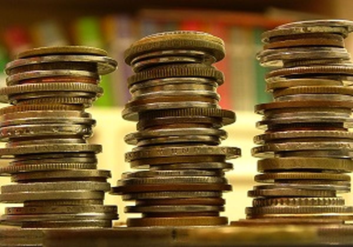 آیا به حقوق بازنشستگی خمس تعلق می‌گیرد؟