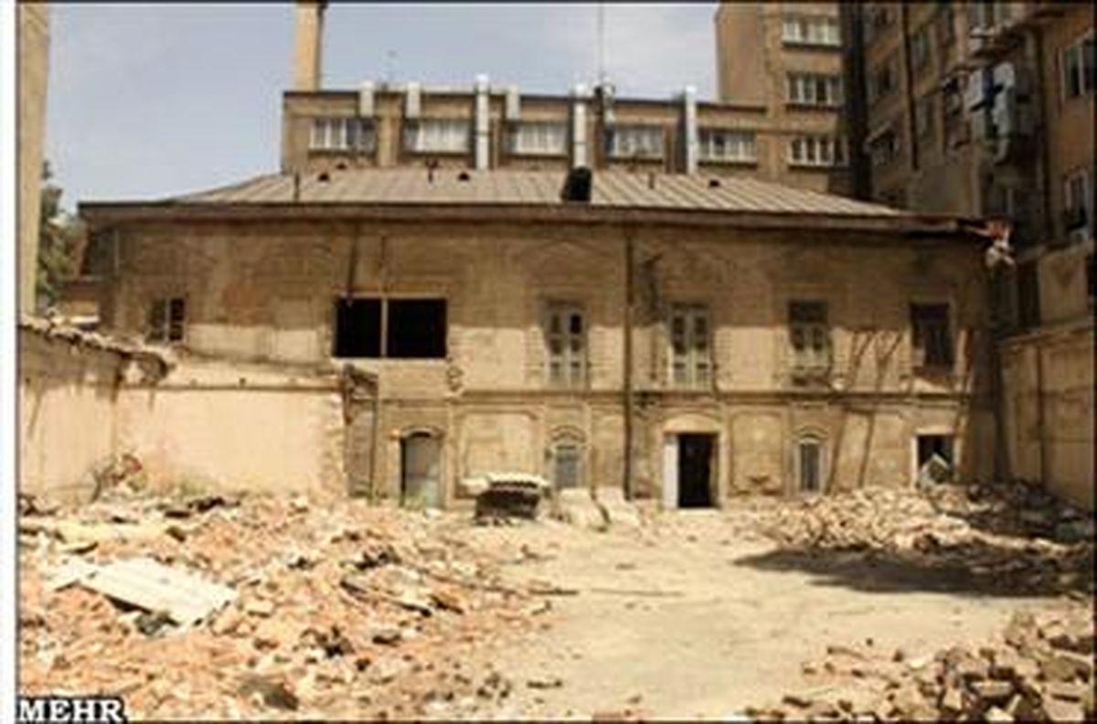 نگهداری از خانه معین التجار با مشارکت شهرداری بوشهر