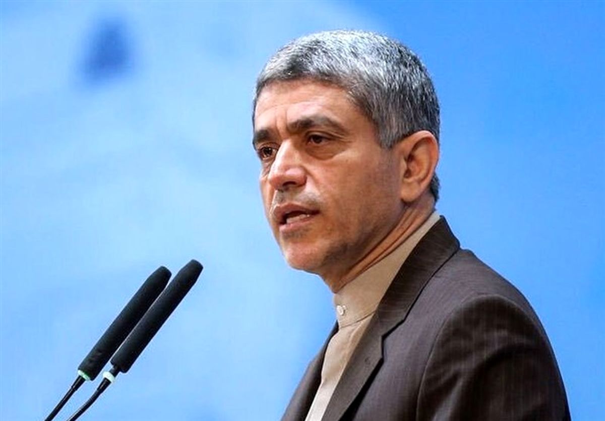 طیب‌نیا مشاور عالی پزشکیان شد + زندگی نامه