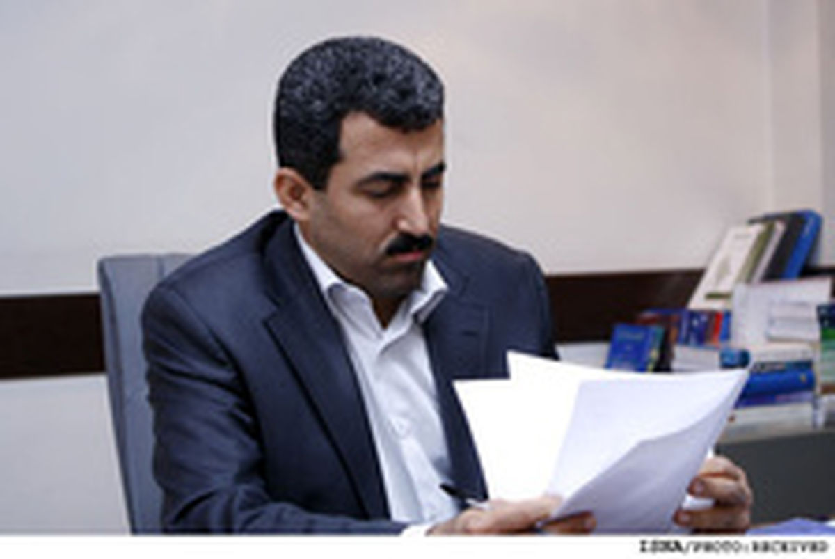 عدم محاسبه نرخ واقعی دلار ازمهم‌ترین ایرادات لایحه بودجه است