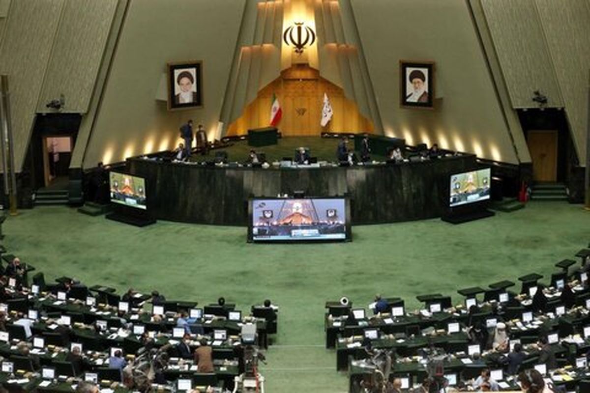 مسکن‌ های ساخته شده به دست نیازمندان واقعی نمی رسد !