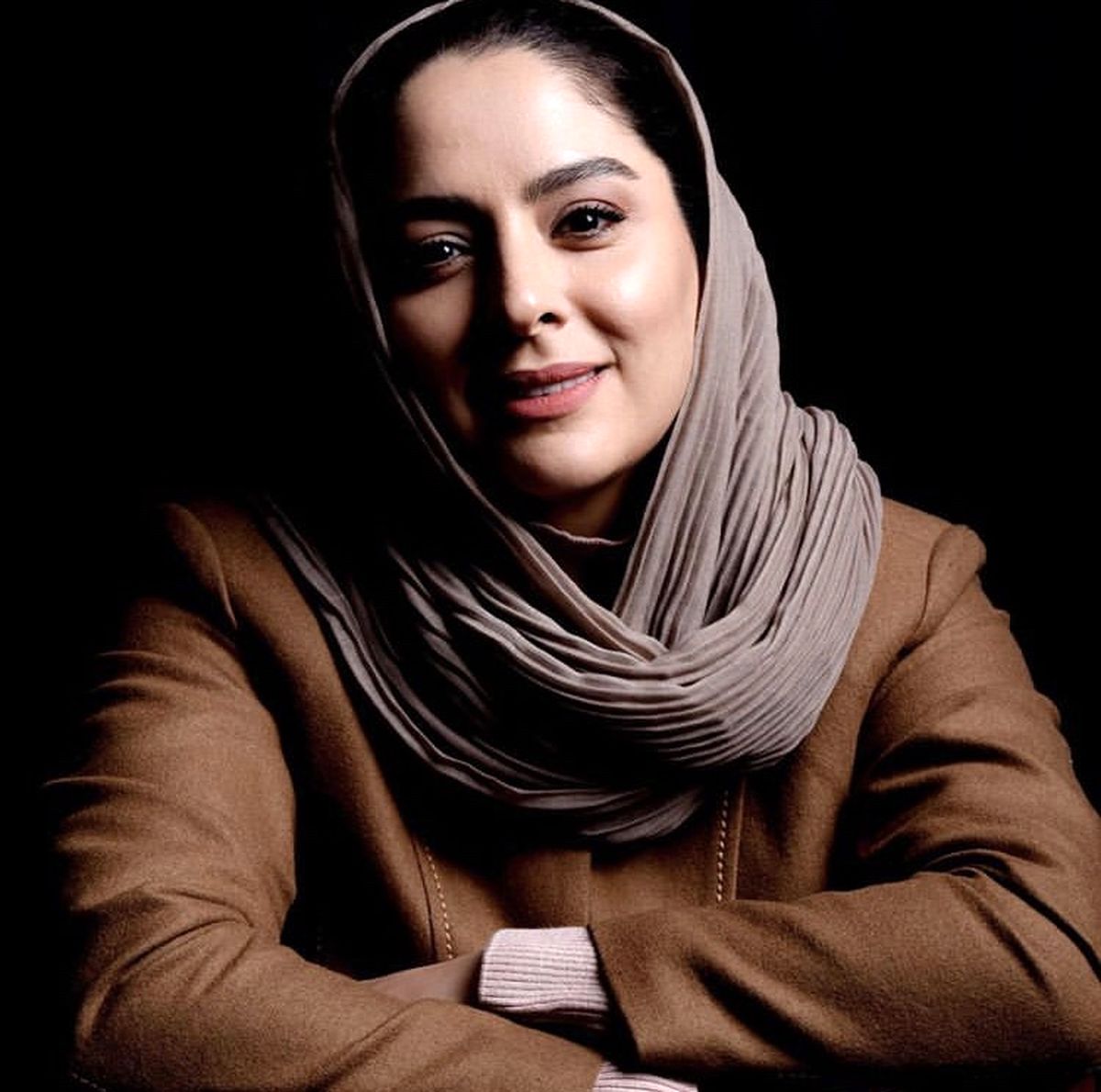 چهره ساده سارا همگناه + عکس