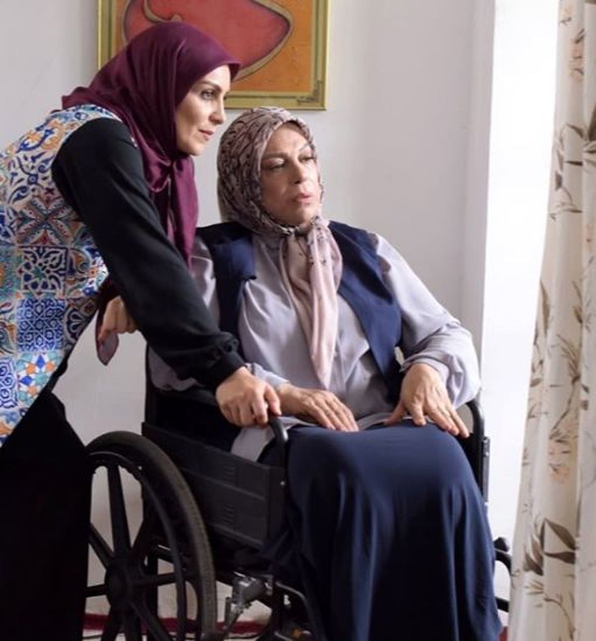 گوهر خیراندیش ویلچرنشین شد+عکس