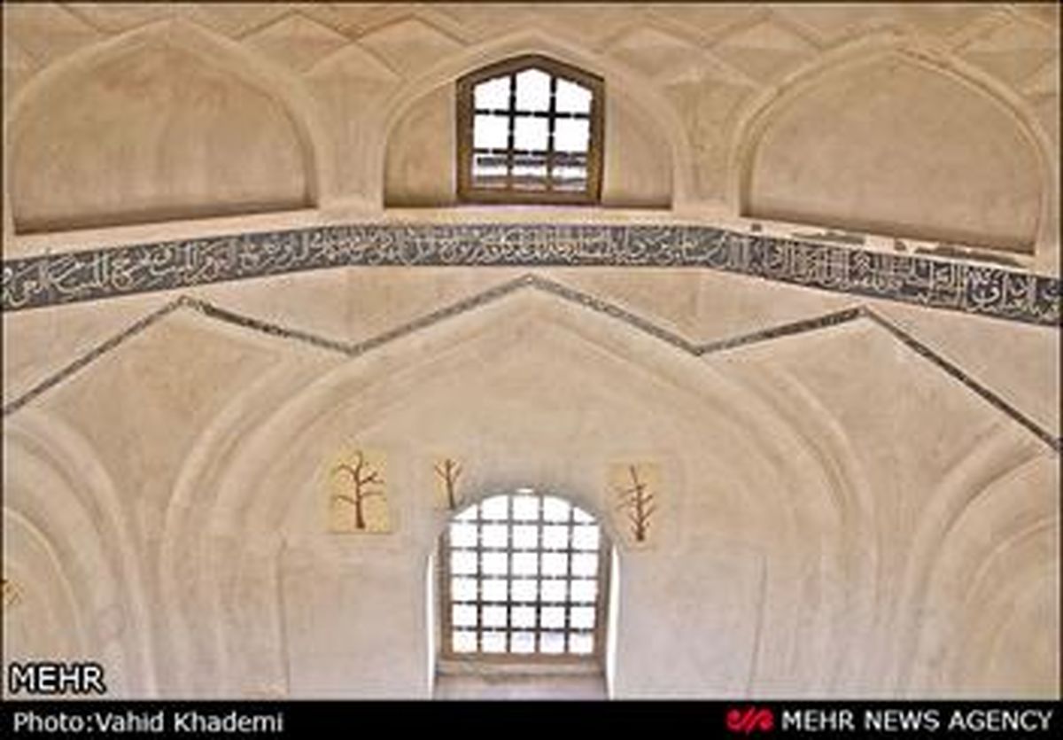 بدهی ۴۰۰ میلیون هتلی در تخت جمشید به دولت