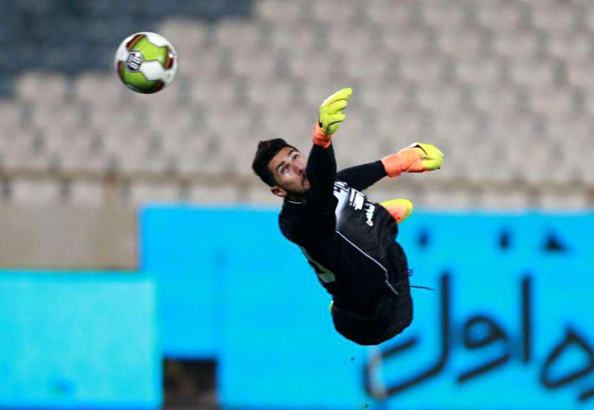 دروازه‌بانی که برد را از پرسپولیس گرفت (عکس)