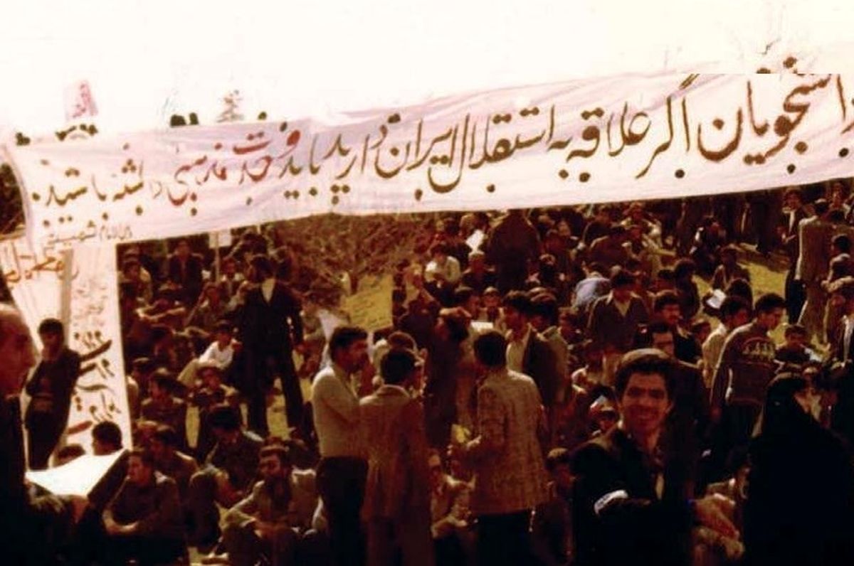 جنبش دانشجویی؛ از فرصت های برون مرزی تا تهدیدهای درونی/ آرمانگرایی محض یا واقع نگری محض
