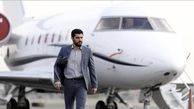 سینا‌مهراد در کنار هواپیمای شخصی + عکس