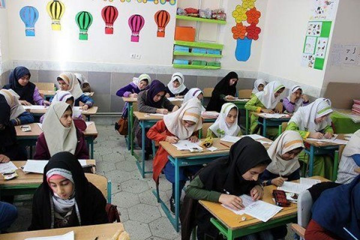 تمام مدارس تا سال آینده به شبکه ملی اطلاعات متصل می‌شوند
