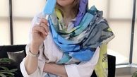 بستنی خوردن خانم بازیگر در محل کارش + عکس