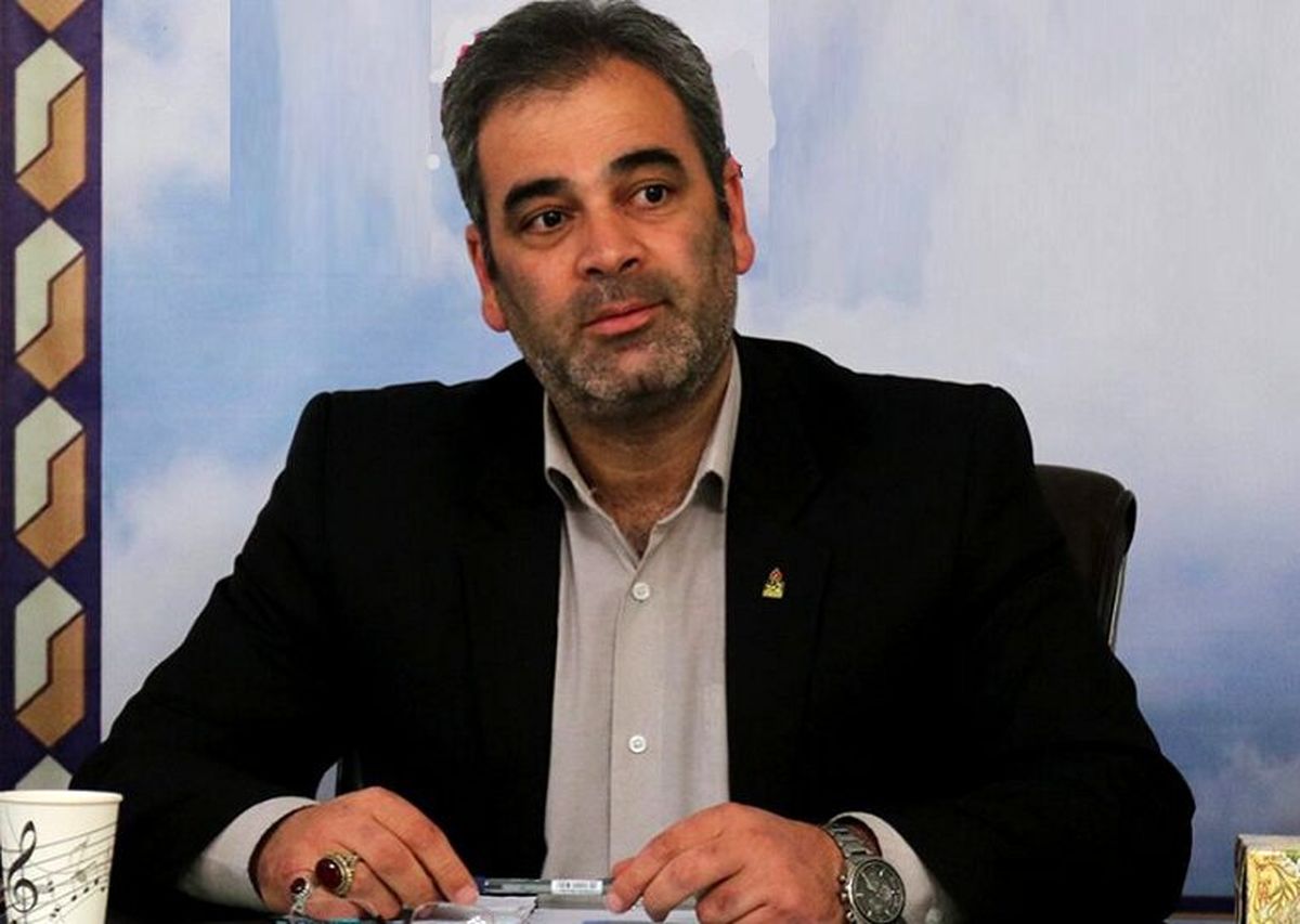 در کارهای مستمر و دائم حضور پیمانکار چه معنی دارد؟