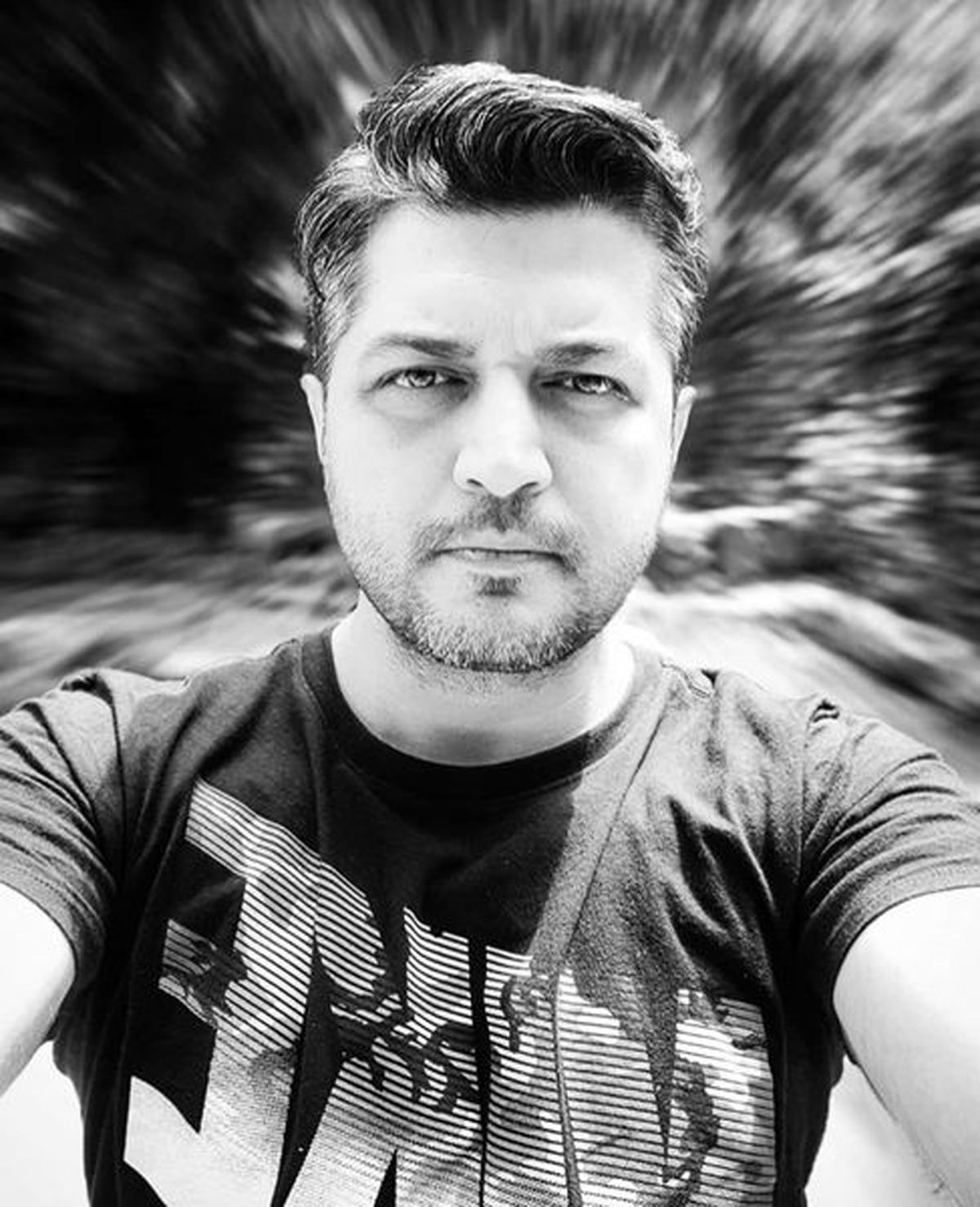 سلفی خاص آقای بازیگر + عکس