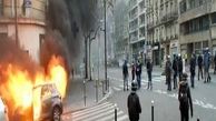 دفع سرکوب پلیس فرانسه با سنگ‌فرش