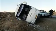 مصدومیت 7 مسافر در تصادف اتوبوس با کامیون