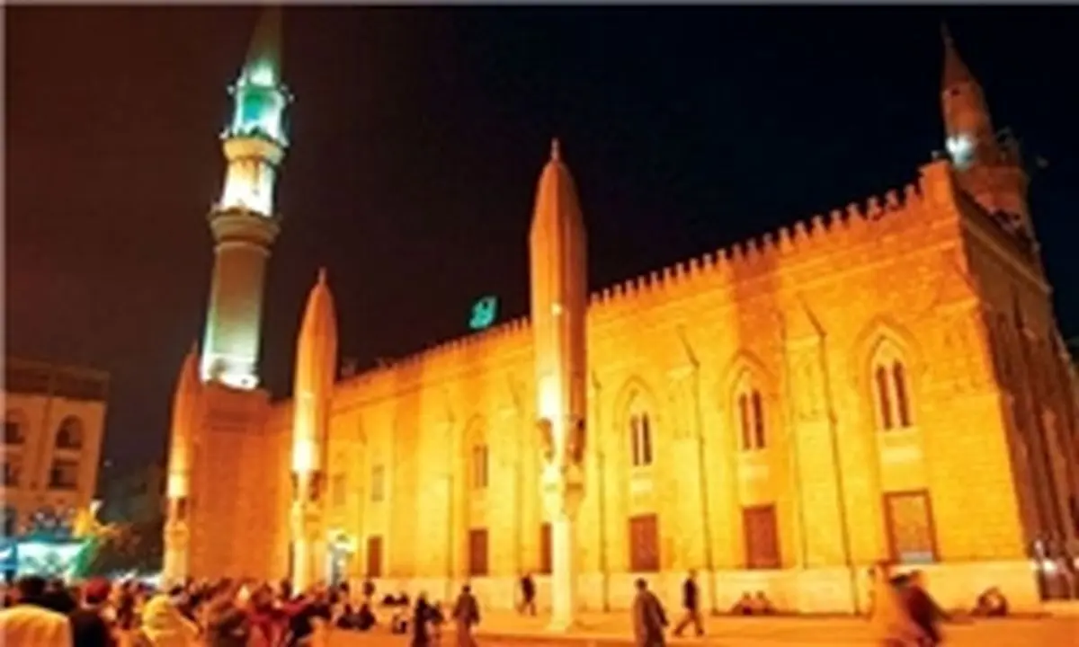 دولت مصر مقام امام حسین (ع) در قاهره را تعطیل کرد