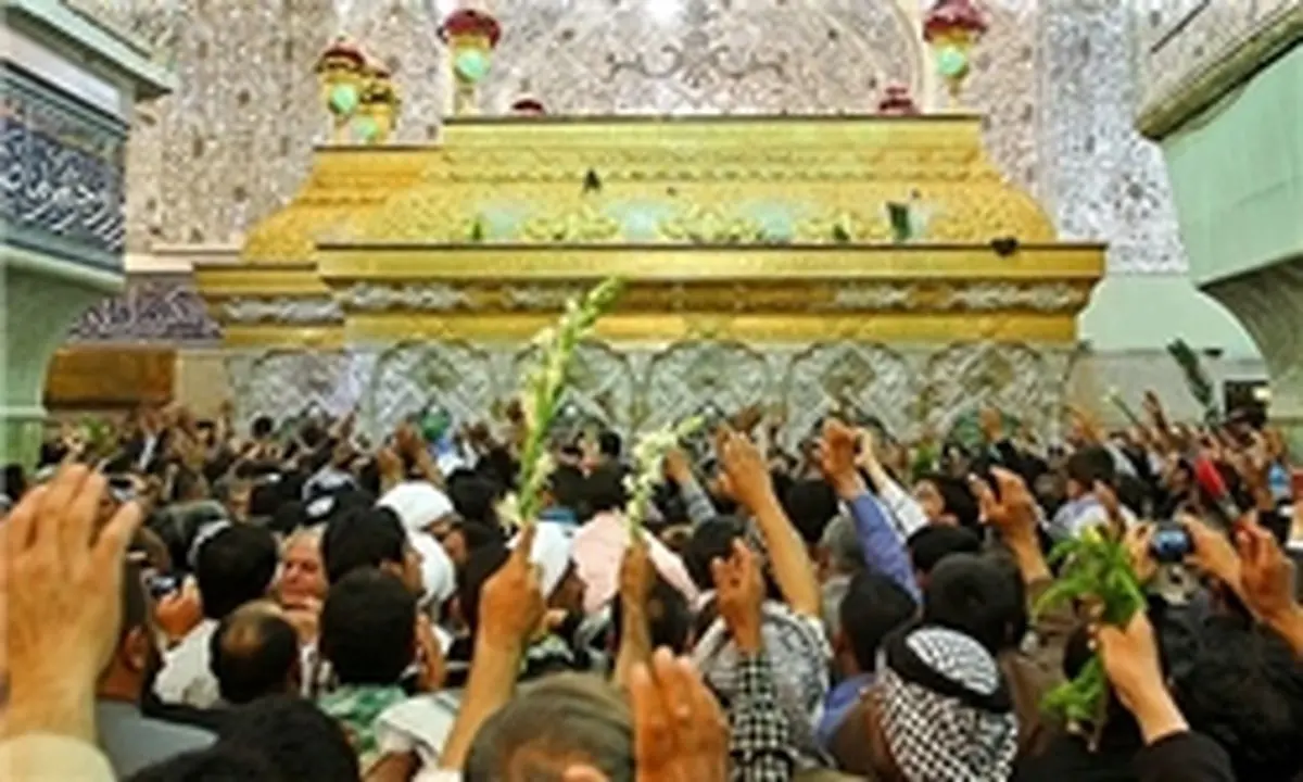 اولین مراسم غبارروبی ضریح جدید امام حسین (ع) انجام شد