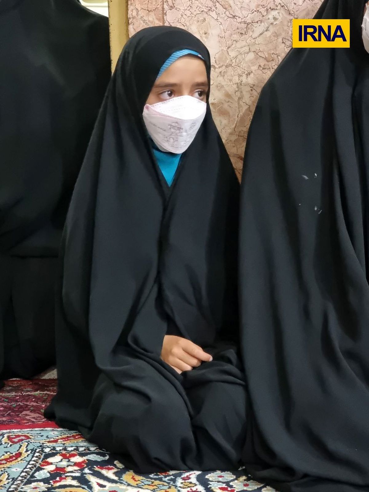 تصویری از دختر ۸ ساله شهید حجت‌الاسلام اصلانی