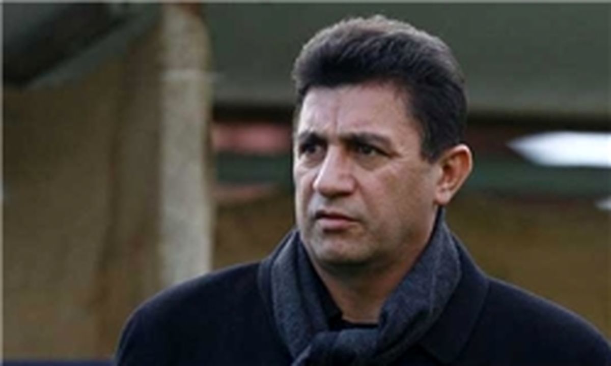قلعه‌نویی: یقیناً منتظری تا پایان فصل با ما می‌ماند