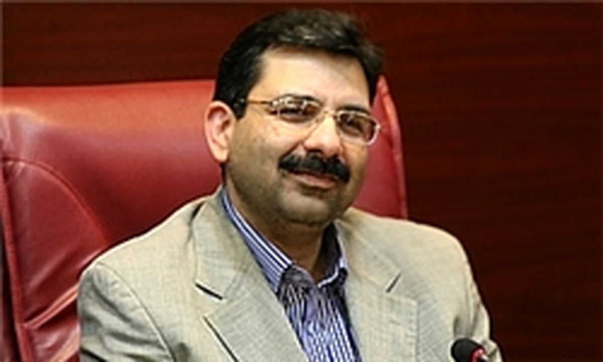 وسعت ایوان انتظار ۴۲ هزار متر مربع است/برپایی نمایشگاه های دائمی در طبقه زیرین ایوان