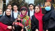 بهنوش بختیاری با مانتوی سنتی در کنار دوستانش + عکس