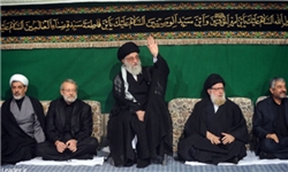 مراسم عزاداری شب تاسوعای حسینی با حضور رهبر معظم انقلاب برگزار شد