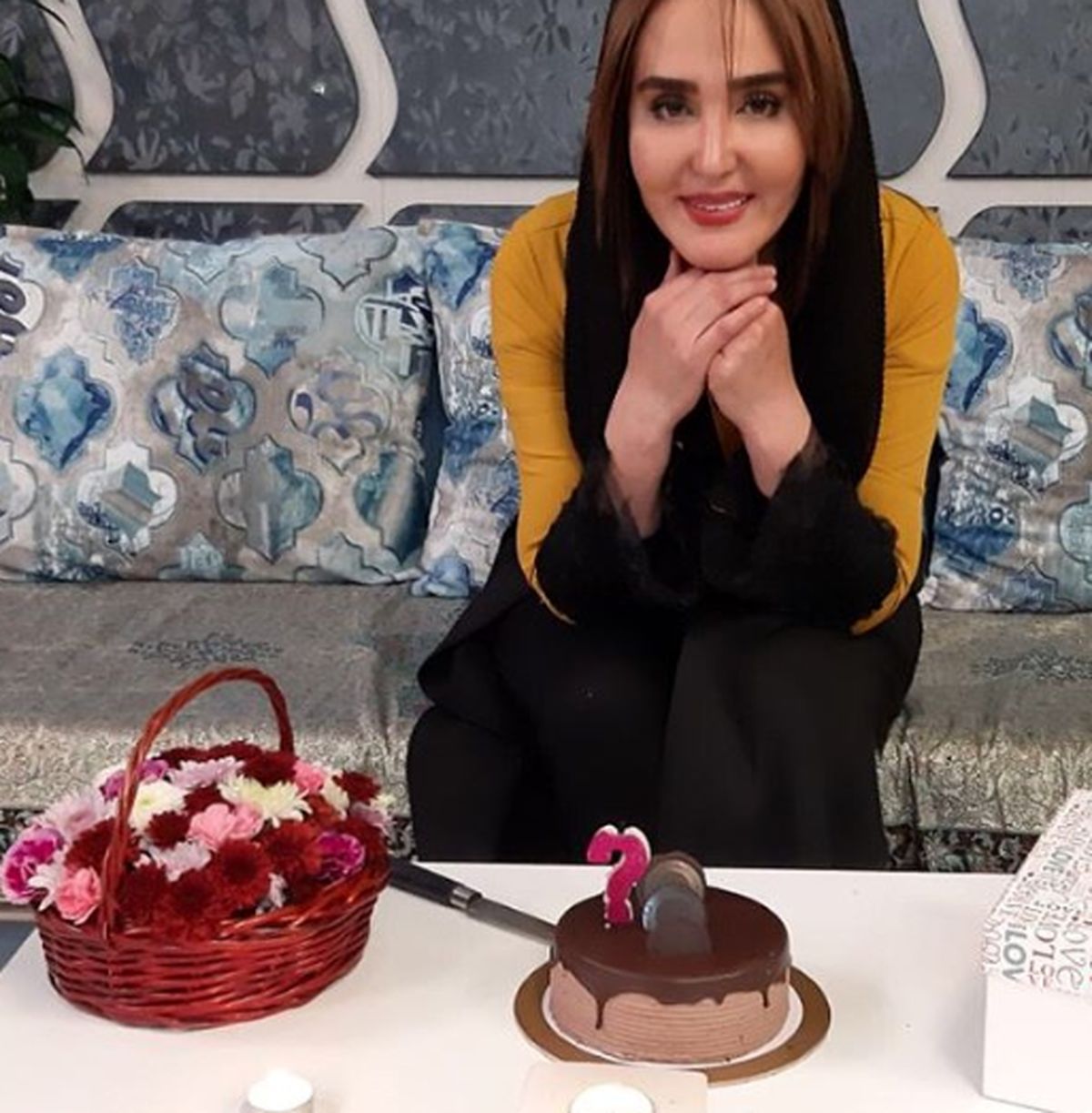 عکسی از آخرین تولد زهره فکورصبور