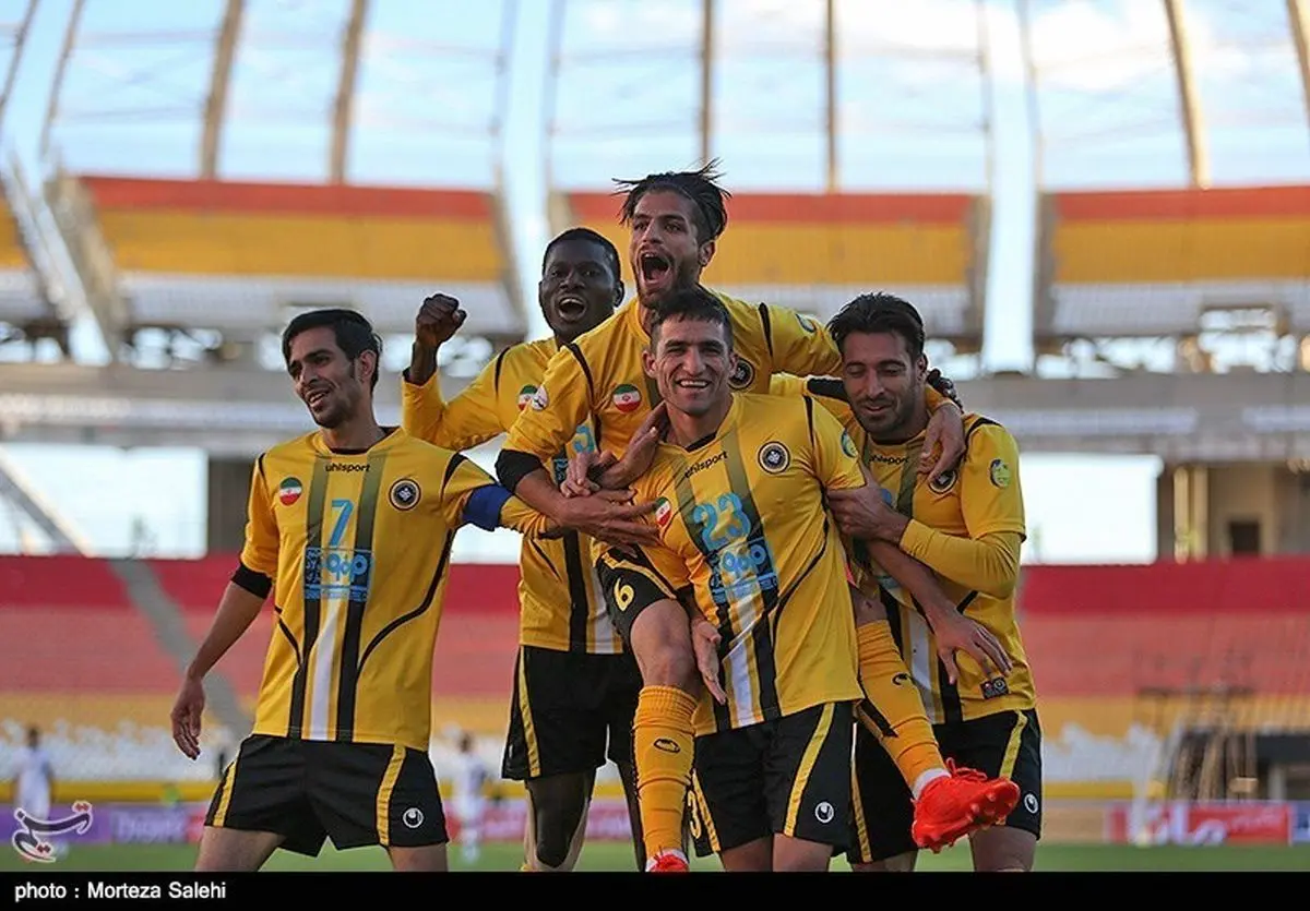 صعود سپاهان به نیمه نهایی