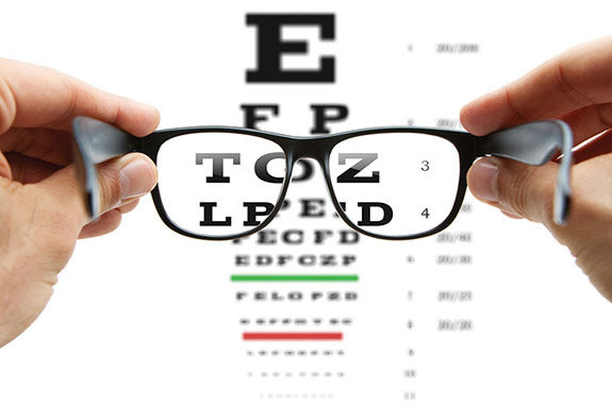 فعالیت غیرقانوی برخی عینک فروشی‌ها