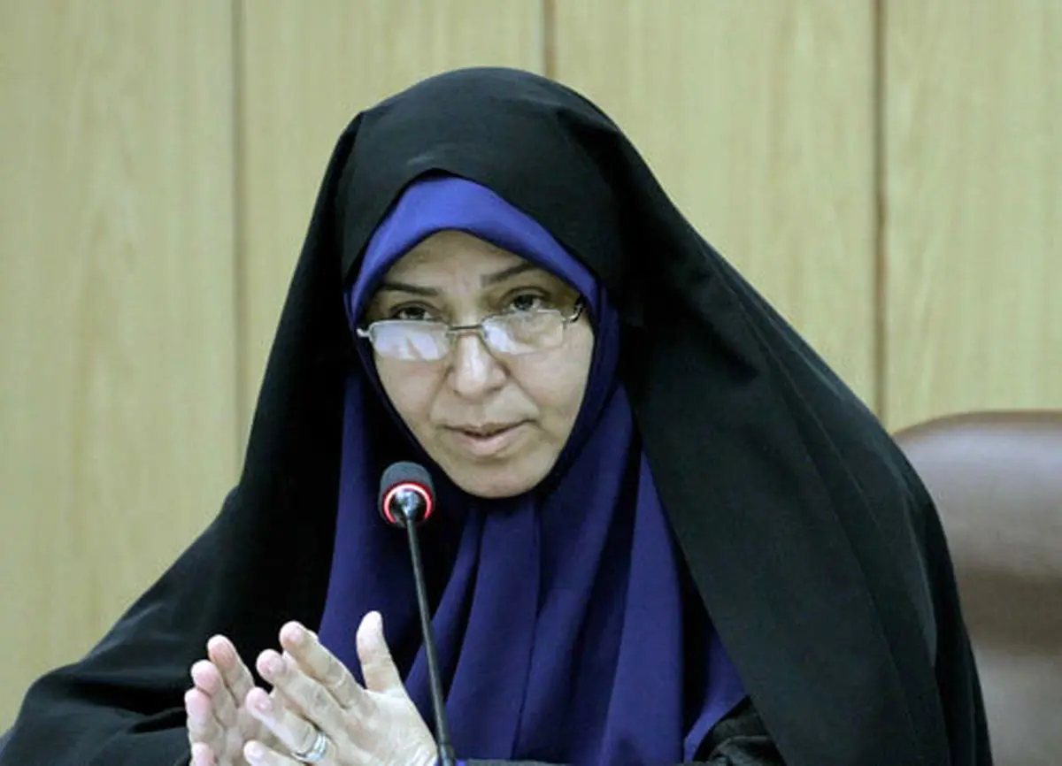 انتقاد از عدم بکارگیری زنان در پست‌های مدیریتی