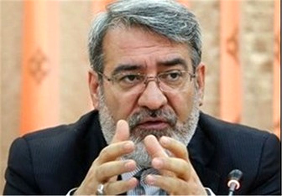 وزیر کشور: روحانی نامزد انتخابات ۹۶ خواهد بود/ دریافتی‌ام ۱۲ میلیون است