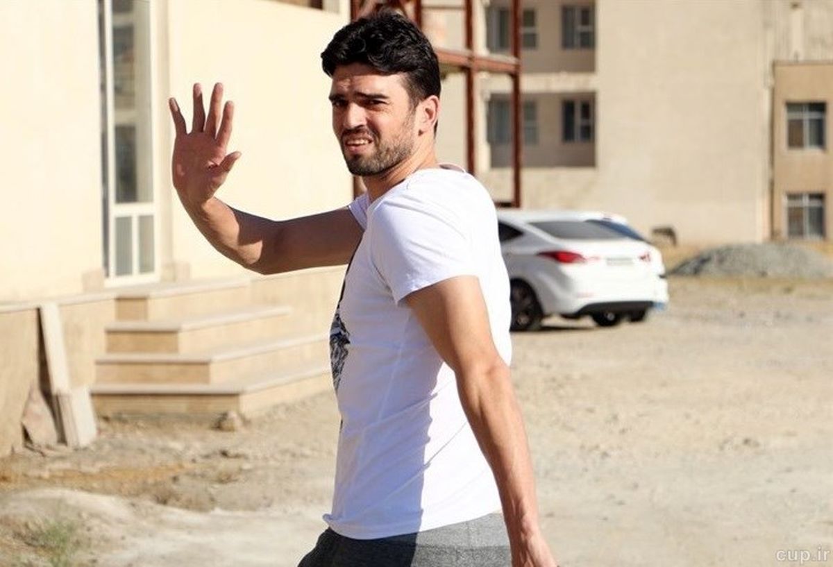 بازیکن استقلال پولدار شد!
