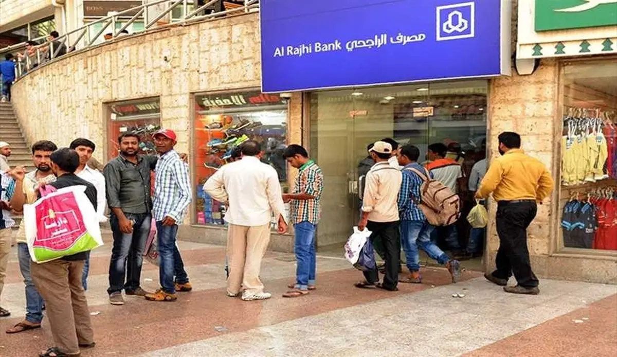 خشم عربستانی‌ها از کاهش دستمزد