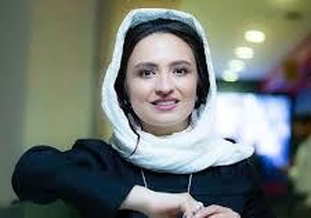 گلاره عباسی با رفقای 15 ساله اش /عکس