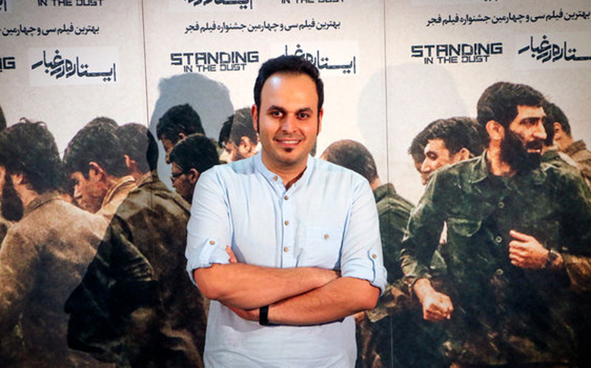 نظر رهبر انقلاب درباره فیلم «ایستاده در غبار» 
