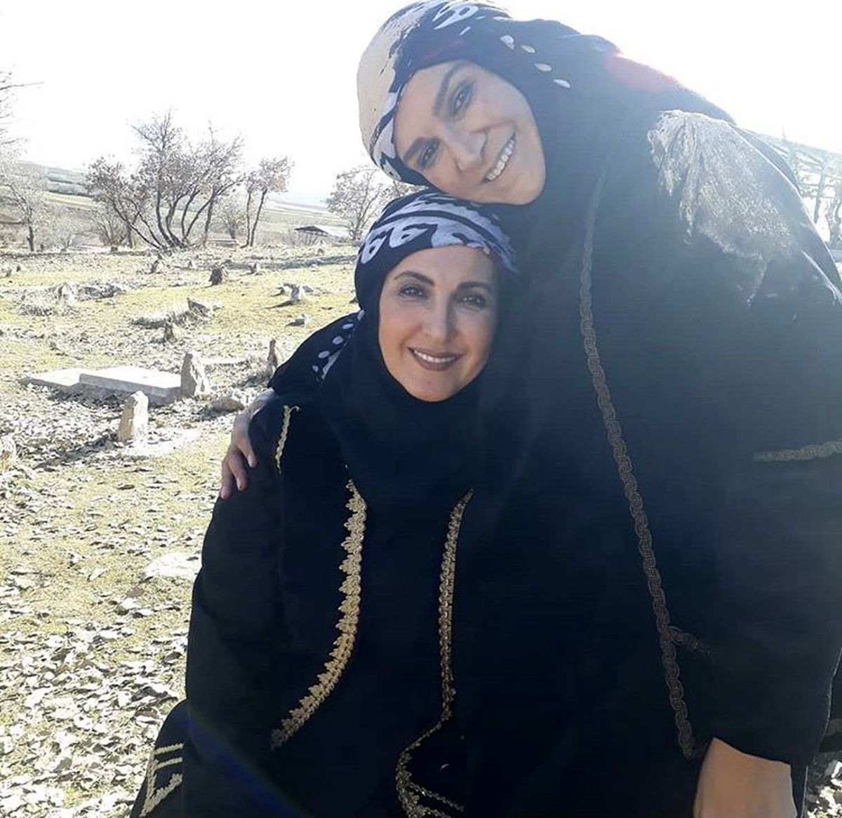 صمیمت بازیگران ایلدا در پشت صحنه + عکس