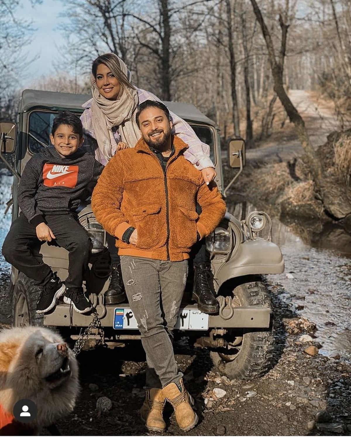 طبیعت گردی بابک جهانبخش با خانواده + عکس