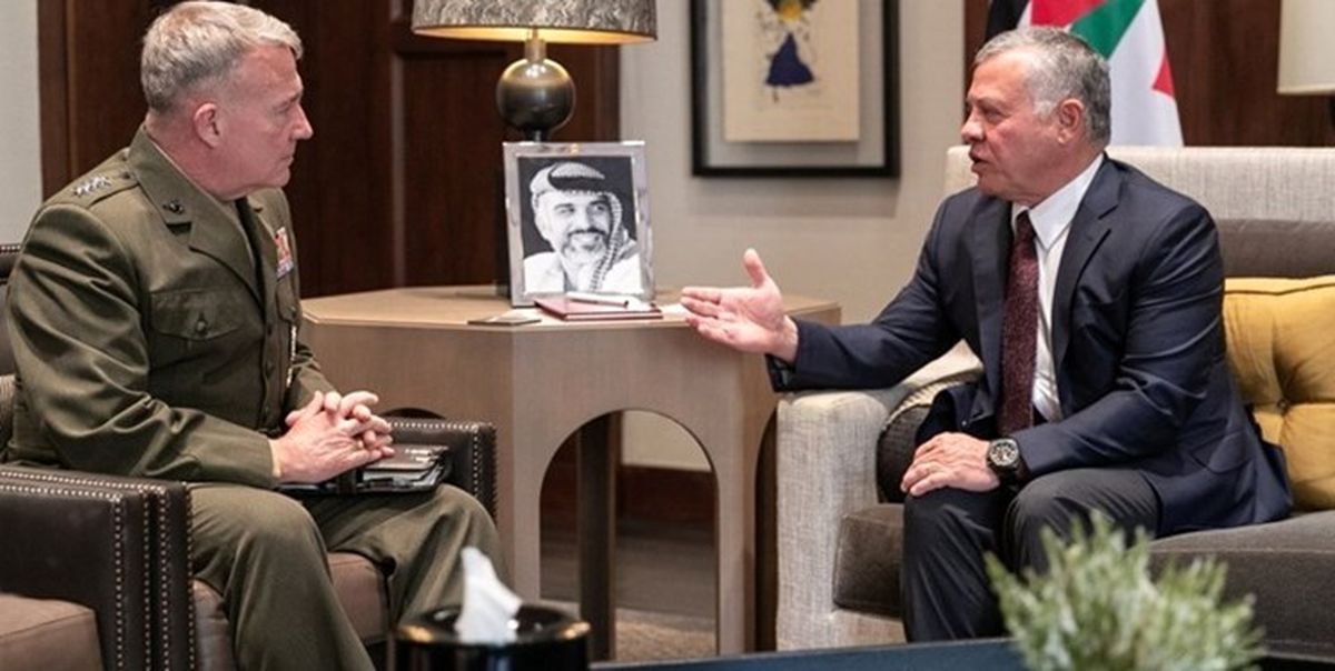 رایزنی شاه رادن با فرماندهان آمریکایی