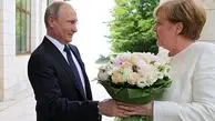 گل دادن رئیس جمهور مجرد به مرکل حاشیه ساز شد