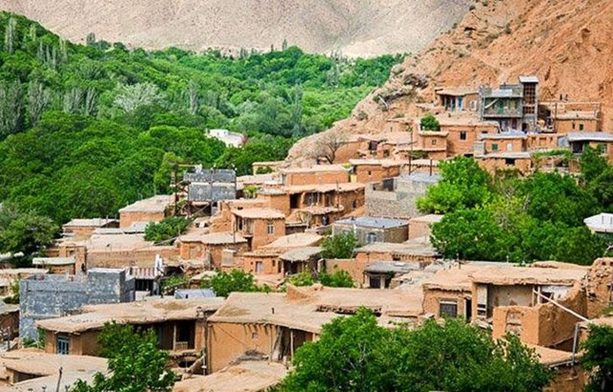 مرورتاریخ درموزه ها و روستاهای کهن