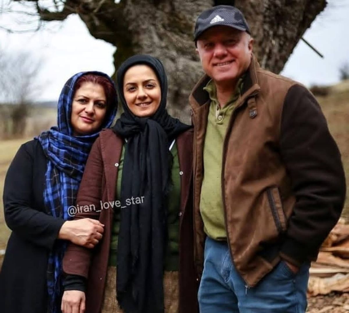 خانم بازیگر و خانواده اش+عکس 