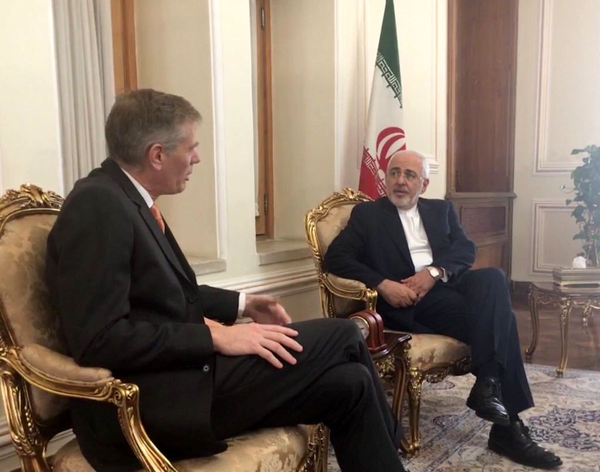 سفیر جدید انگلستان با ظریف دیدار کرد